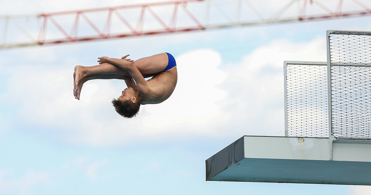 Photo: Dmytro V. from Ukrainian Diving Team shows a 203 B from 5 meters