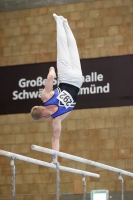 Thumbnail - Valentin Zapf - Artistic Gymnastics - 2021 - Deutschlandpokal Schwäbisch-Gmünd - Teilnehmer - B-Kader 02043_01103.jpg