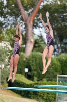 Thumbnail - Girls - Wasserspringen - 2018 - Roma Junior Diving Cup - Synchron-Wettkämpfe 03023_14459.jpg