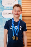 Thumbnail - Victory Ceremony - Diving Sports - 2019 - Alpe Adria Zadar 03029_03809.jpg