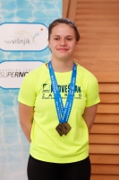 Thumbnail - Girls B - Прыжки в воду - 2019 - Alpe Adria Zadar - Victory Ceremony 03029_21002.jpg