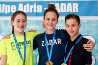 Thumbnail - Girls C - Wasserspringen - 2019 - Alpe Adria Zadar - Siegerehrungen 03029_22165.jpg