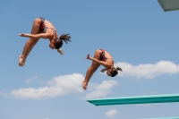 Thumbnail - Girls - Wasserspringen - 2019 - International Diving Meet Graz - Synchronwettkämpfe 03030_00988.jpg