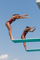 Thumbnail - Girls - Прыжки в воду - International Diving Meet Graz 2019 - Synchron 03030_01156.jpg