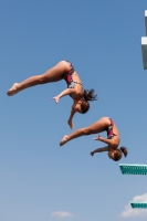 Thumbnail - Girls - Diving Sports - International Diving Meet Graz 2019 - Synchron 03030_01797.jpg