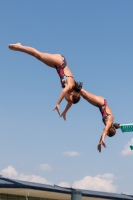 Thumbnail - Girls - Прыжки в воду - International Diving Meet Graz 2019 - Synchron 03030_01803.jpg