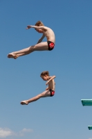 Thumbnail - Boys - Wasserspringen - 2019 - International Diving Meet Graz - Synchronwettkämpfe 03030_02108.jpg