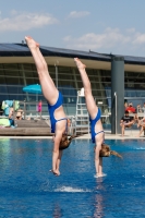 Thumbnail - Girls - Diving Sports - International Diving Meet Graz 2019 - Synchron 03030_02127.jpg