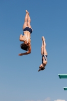 Thumbnail - Girls - Wasserspringen - 2019 - International Diving Meet Graz - Synchronwettkämpfe 03030_02253.jpg