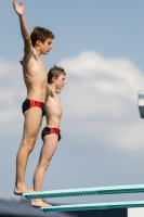 Thumbnail - Boys - Wasserspringen - 2019 - International Diving Meet Graz - Synchronwettkämpfe 03030_02260.jpg