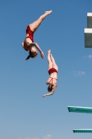 Thumbnail - Girls - Wasserspringen - 2019 - International Diving Meet Graz - Synchronwettkämpfe 03030_02266.jpg