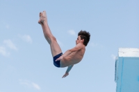 Thumbnail - Boys A - Davide Fornasaro - Plongeon - 2019 - Alpe Adria Finals Zagreb - Participants - Italy 03031_01527.jpg