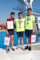 Thumbnail - Victory Ceremony - Diving Sports - 2019 - Alpe Adria Finals Zagreb 03031_03290.jpg