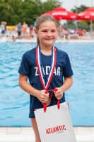 Thumbnail - Girls E - Прыжки в воду - 2019 - Alpe Adria Finals Zagreb - Victory Ceremony 03031_14421.jpg