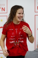 Thumbnail - Girls B 3m - Wasserspringen - 2019 - Alpe Adria Trieste - Siegerehrungen 03038_06147.jpg