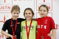 Thumbnail - Girls E 3m - Plongeon - 2019 - Alpe Adria Trieste - Victory Ceremonies 03038_13577.jpg