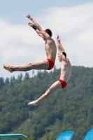 Thumbnail - Boys A und B Synchron - Прыжки в воду - 2021 - International Diving Meet Graz - Synchronized Diving 03041_03196.jpg