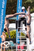 Thumbnail - Boys A und B Synchron - Wasserspringen - 2021 - International Diving Meet Graz - Synchron 03041_03684.jpg