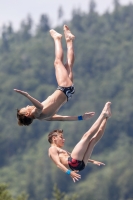Thumbnail - Boys A und B Synchron - Прыжки в воду - 2021 - International Diving Meet Graz - Synchronized Diving 03041_03891.jpg