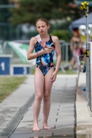 Thumbnail - Girls C - Tara - Wasserspringen - 2021 - International Diving Meet Graz - Teilnehmer - Serbien 03041_06060.jpg