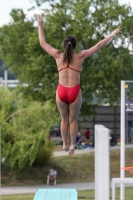 Thumbnail - Girls B - Lara El Batt - Прыжки в воду - 2021 - International Diving Meet Graz - Participants - Schweiz 03041_12662.jpg