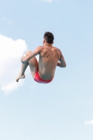 Thumbnail - Men - Dariush Lotfi - Wasserspringen - 2022 - Österr. Staatsmeisterschaft - Teilnehmer - Boys 03049_09371.jpg