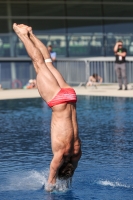 Thumbnail - Men - Dariush Lotfi - Wasserspringen - 2022 - Österr. Staatsmeisterschaft - Teilnehmer - Boys 03049_13809.jpg