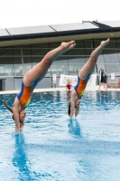 Thumbnail - Synchronised diving - Прыжки в воду - 2022 - International Diving Meet Graz 03056_01975.jpg