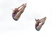 Thumbnail - Girls - Прыжки в воду - 2022 - International Diving Meet Graz - Synchronised diving 03056_02047.jpg