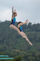 Thumbnail - Girls - Прыжки в воду - 2022 - International Diving Meet Graz - Synchronised diving 03056_02057.jpg