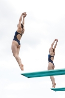 Thumbnail - Girls - Прыжки в воду - 2022 - International Diving Meet Graz - Synchronised diving 03056_02062.jpg