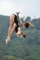 Thumbnail - Girls - Прыжки в воду - 2022 - International Diving Meet Graz - Synchronised diving 03056_02077.jpg