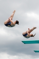 Thumbnail - Girls - Tuffi Sport - 2022 - International Diving Meet Graz - Synchronised diving 03056_02985.jpg