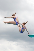 Thumbnail - Girls - Tuffi Sport - 2022 - International Diving Meet Graz - Synchronised diving 03056_03034.jpg