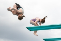 Thumbnail - Girls - Wasserspringen - 2022 - International Diving Meet Graz - Synchron 03056_03101.jpg