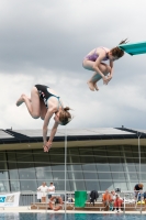 Thumbnail - Girls - Wasserspringen - 2022 - International Diving Meet Graz - Synchron 03056_03106.jpg