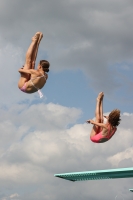 Thumbnail - Girls - Wasserspringen - 2022 - International Diving Meet Graz - Synchron 03056_04159.jpg