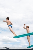Thumbnail - Boys - Wasserspringen - 2022 - International Diving Meet Graz - Synchron 03056_05708.jpg