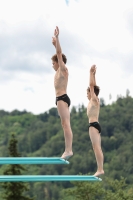 Thumbnail - Boys - Wasserspringen - 2022 - International Diving Meet Graz - Synchron 03056_05717.jpg