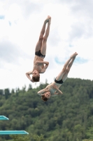 Thumbnail - Boys - Wasserspringen - 2022 - International Diving Meet Graz - Synchron 03056_05725.jpg