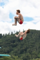 Thumbnail - Boys - Wasserspringen - 2022 - International Diving Meet Graz - Synchron 03056_05831.jpg