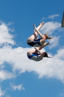 Thumbnail - Girls - Wasserspringen - 2022 - International Diving Meet Graz - Synchron 03056_07149.jpg