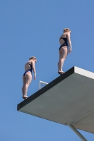 Thumbnail - Girls - Wasserspringen - 2022 - International Diving Meet Graz - Synchron 03056_07157.jpg