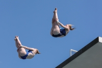 Thumbnail - Girls - Wasserspringen - 2022 - International Diving Meet Graz - Synchron 03056_07162.jpg