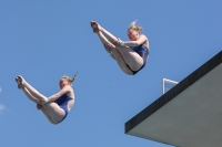 Thumbnail - Girls - Wasserspringen - 2022 - International Diving Meet Graz - Synchron 03056_07163.jpg