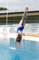 Thumbnail - Girls C - Luise - Wasserspringen - 2022 - International Diving Meet Graz - Teilnehmer - Deutschland 03056_09721.jpg
