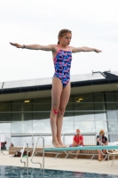 Thumbnail - Girls C - Zoé - Tuffi Sport - 2022 - International Diving Meet Graz - Participants - Germany 03056_10080.jpg