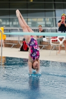 Thumbnail - Girls C - Hermine - Прыжки в воду - 2022 - International Diving Meet Graz - Participants - Norway 03056_16854.jpg