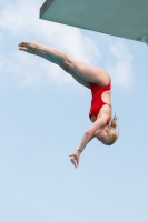 Thumbnail - Girls C - Elisabeth - Прыжки в воду - 2022 - International Diving Meet Graz - Participants - Norway 03056_18922.jpg