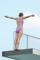Thumbnail - Girls C - Odri - Прыжки в воду - 2022 - International Diving Meet Graz - Participants - Norway 03056_18998.jpg